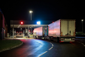 «Конструктивный диалог об освобождении заложников обычно либо заканчивается после их освобождения, либо продолжается в форме допроса»