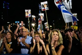 Израиль и Хамас подписали «первую фазу мирного плана». Трамп собрался на Ближний Восток