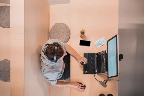 Последний санкционный пакет ЕС ставит крест на релокации беларуских айтишников в Польшу